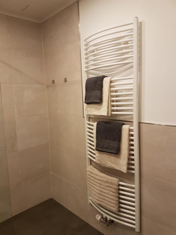 Ella Am Eifelsteig Appartement Kordel Buitenkant foto